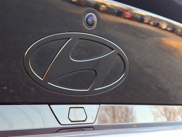 Used 2025 Hyundai Elantra N image 30