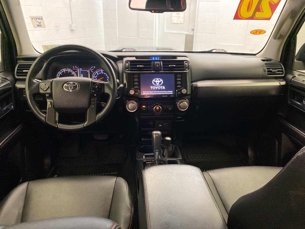 Used 2020 Toyota 4Runner Venture w/ Moonroof Package AWD/4WD image 11