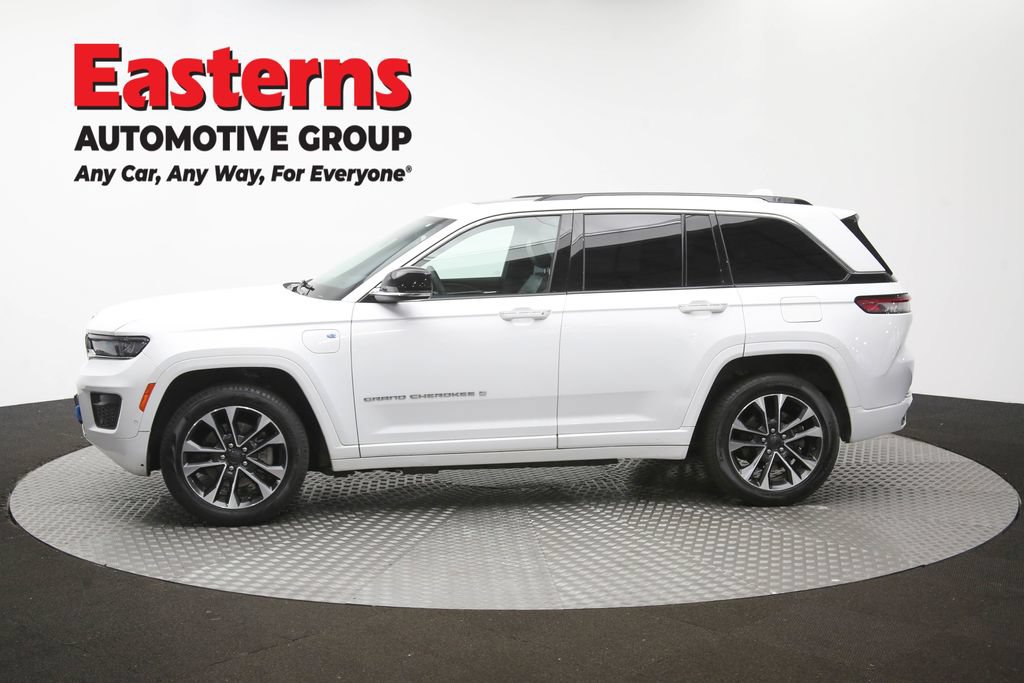 Used 2022 Jeep Grand Cherokee Overland AWD/4WD image 63