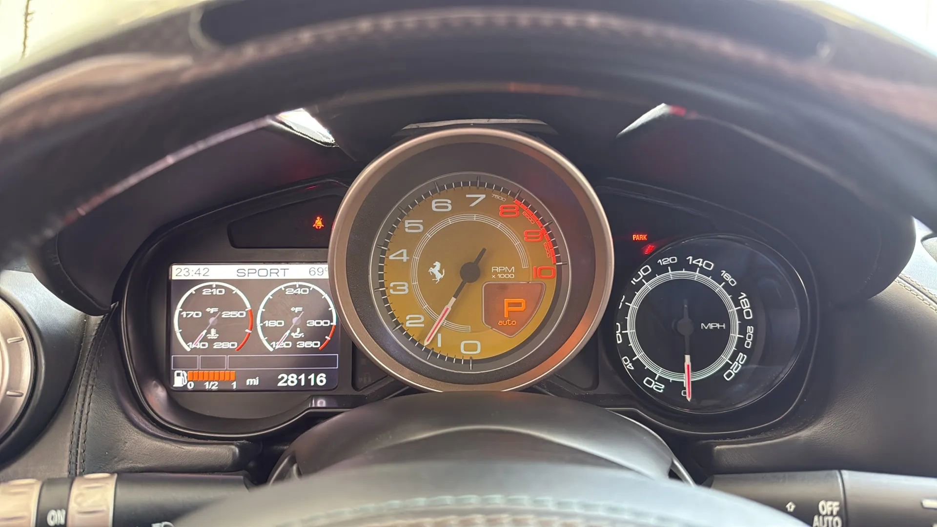 Used 2010 Ferrari California RWD image 12