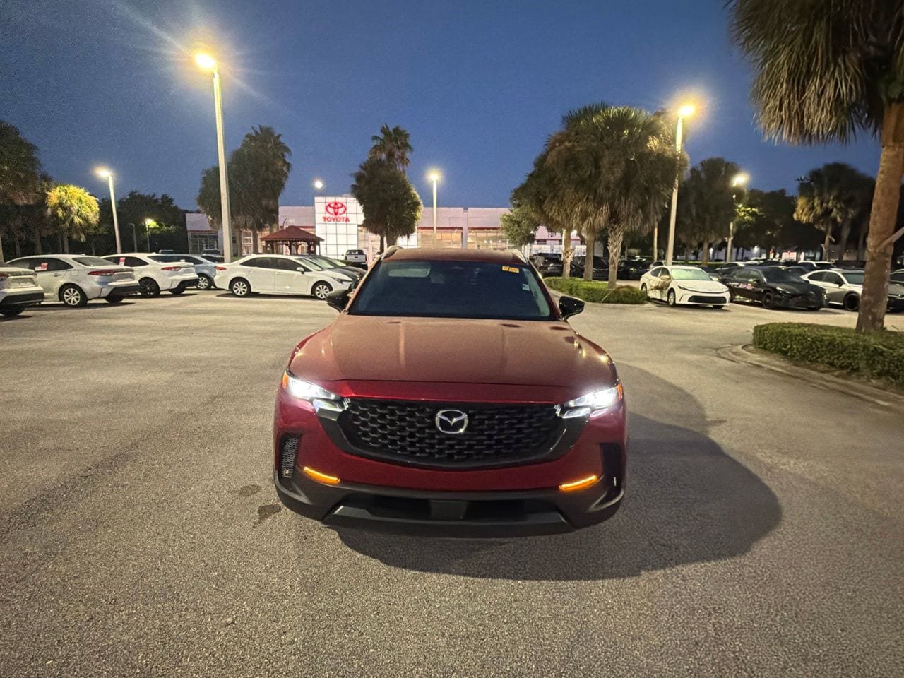 Used 2025 MAZDA CX-50 2.5 Hybrid w/ Preferred Pkg AWD/4WD image 5
