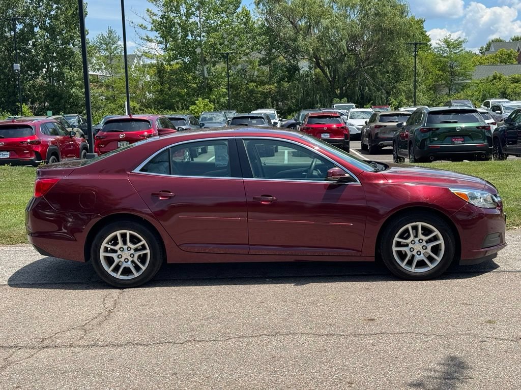 Used 2015 Chevrolet Malibu LT w/ Power Convenience Package FWD image 6