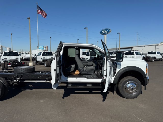 New 2026 Ford F550 4x4 Supercab Super Duty image 15