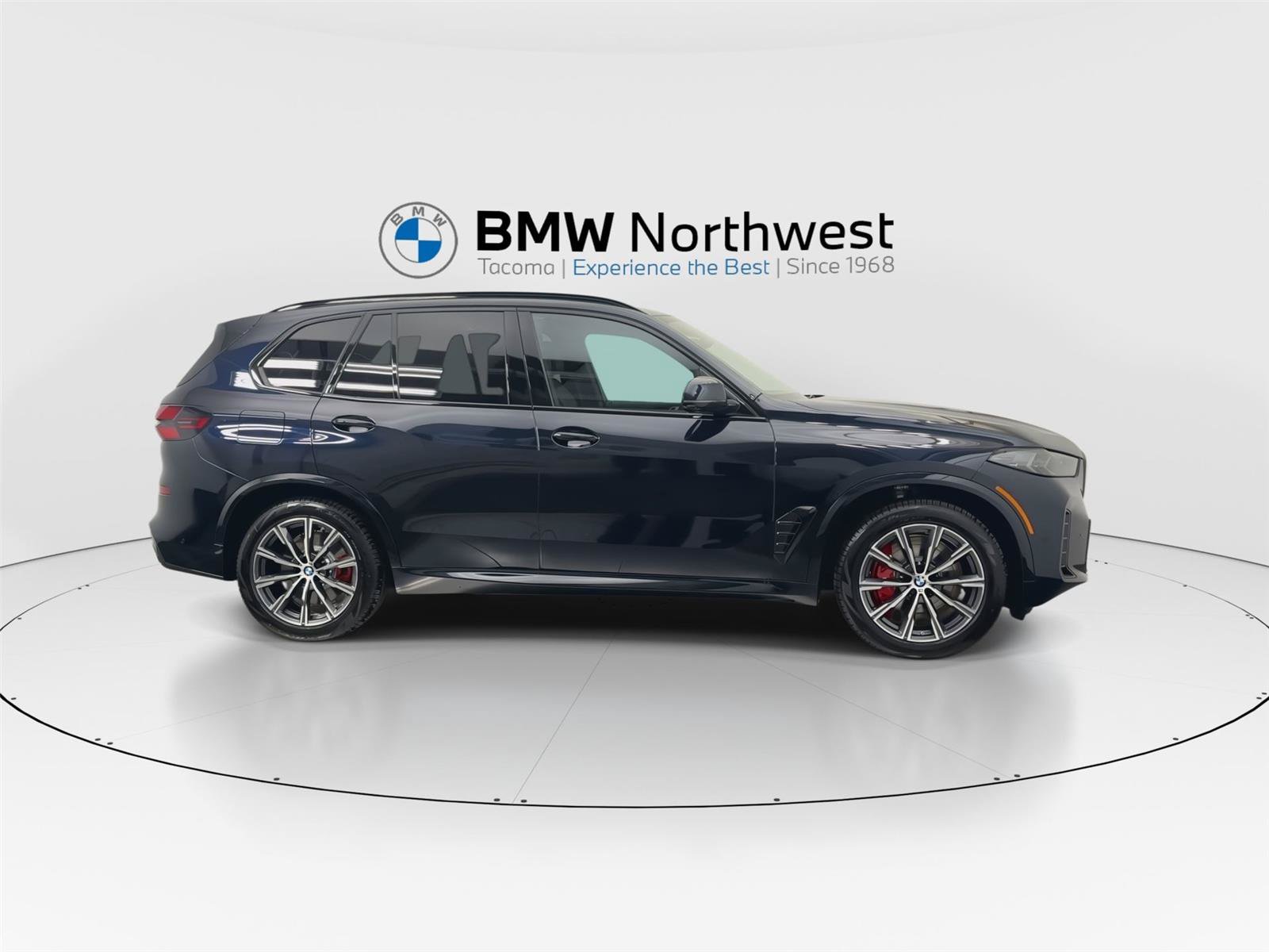New 2026 BMW X5 xDrive50e w/ M Sport Package AWD/4WD image 5