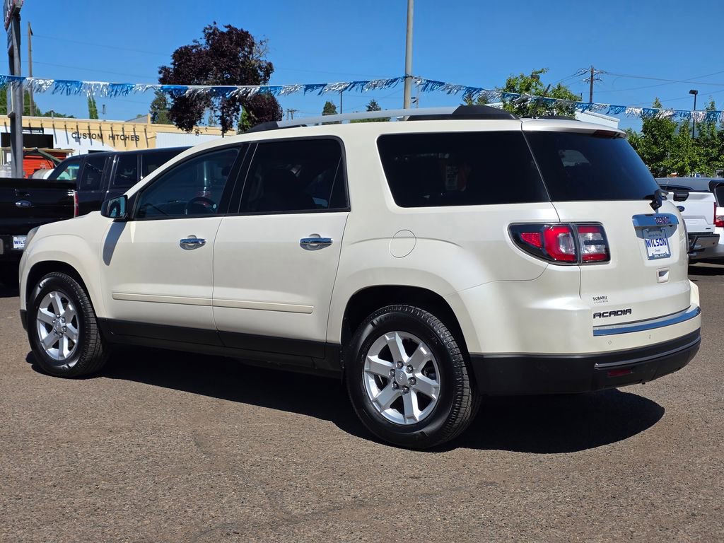 Used 2015 GMC Acadia SLE FWD image 34