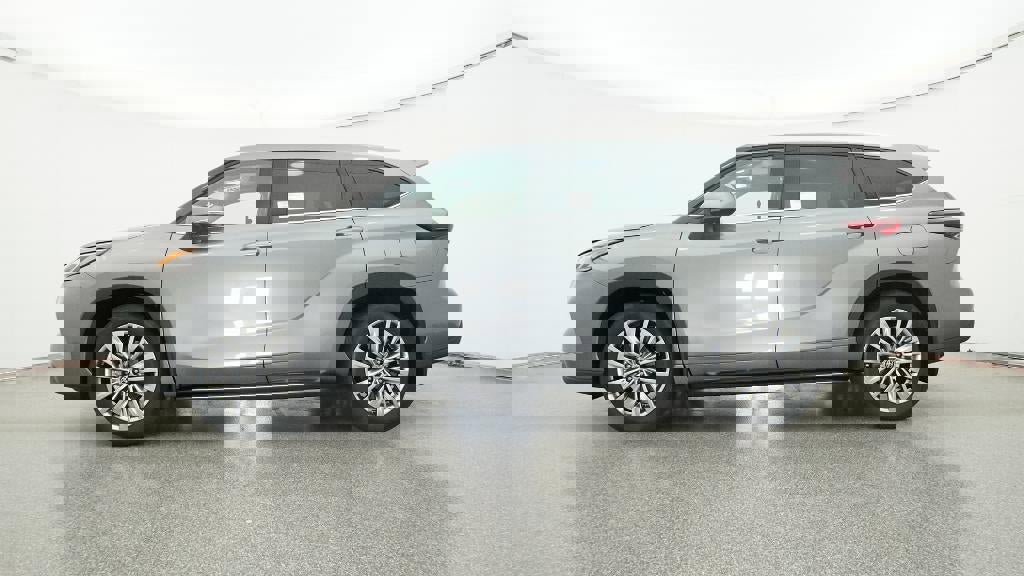 New 2026 Toyota Highlander Platinum image 52