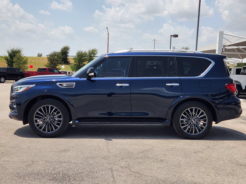 Used 2023 INFINITI QX80 Premium Select w/ Cargo Package RWD image 4