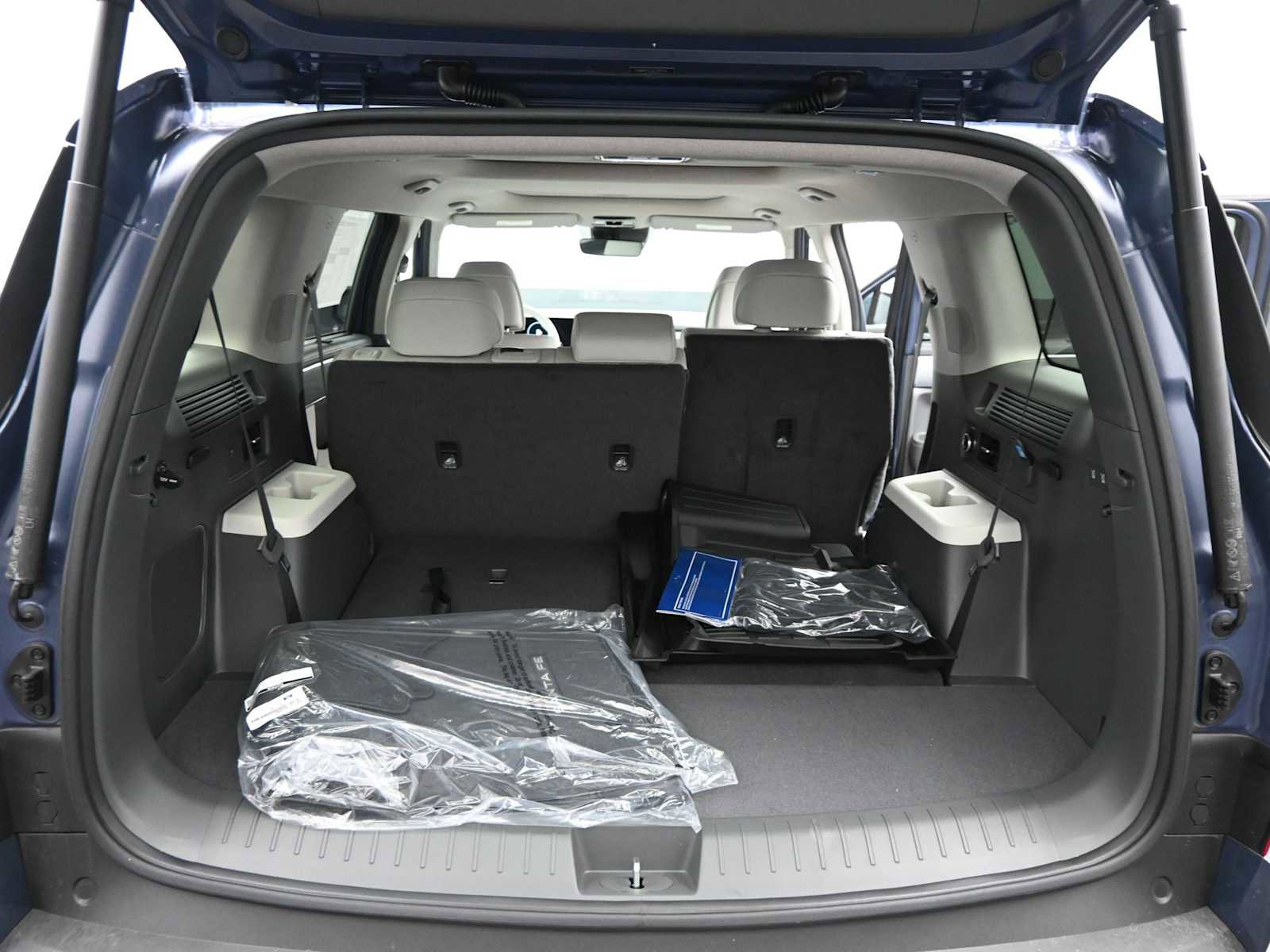 New 2026 Hyundai Santa Fe Limited image 13