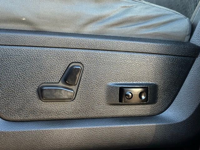 Used 2016 RAM 1500 Outdoorsman image 12