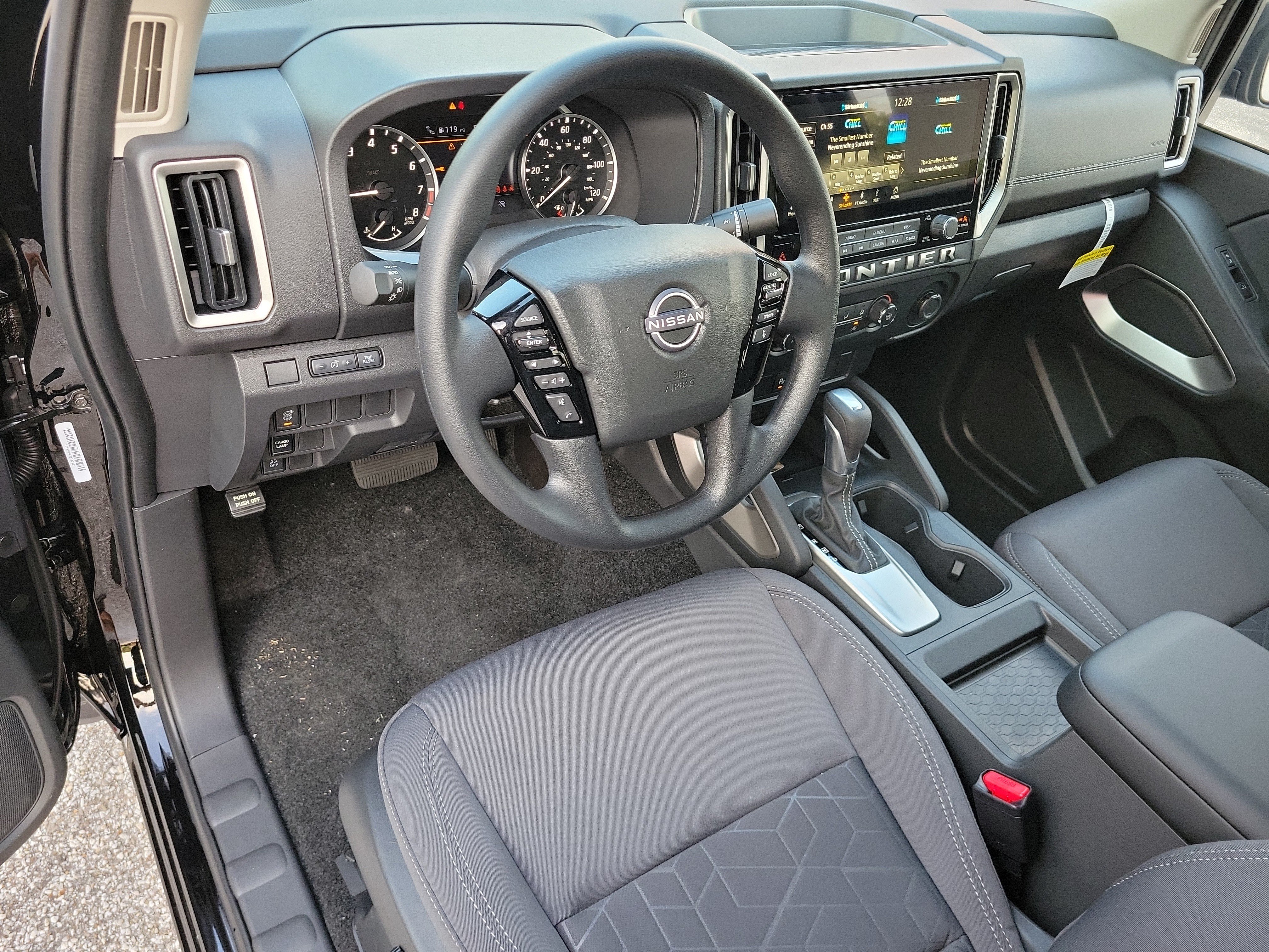 New 2027 Nissan Frontier SV RWD image 8