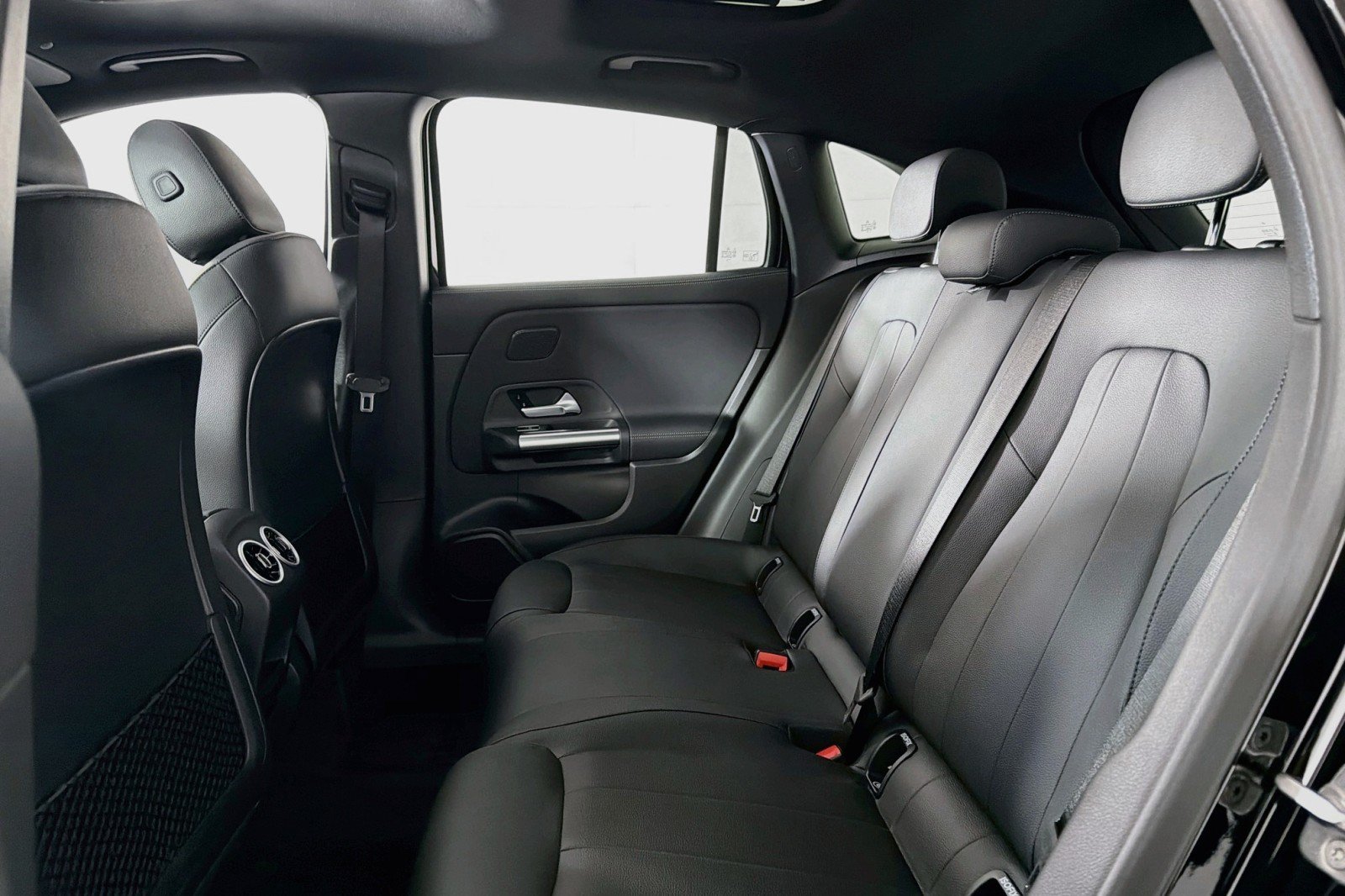 New 2026 Mercedes-Benz GLA 250 image 7