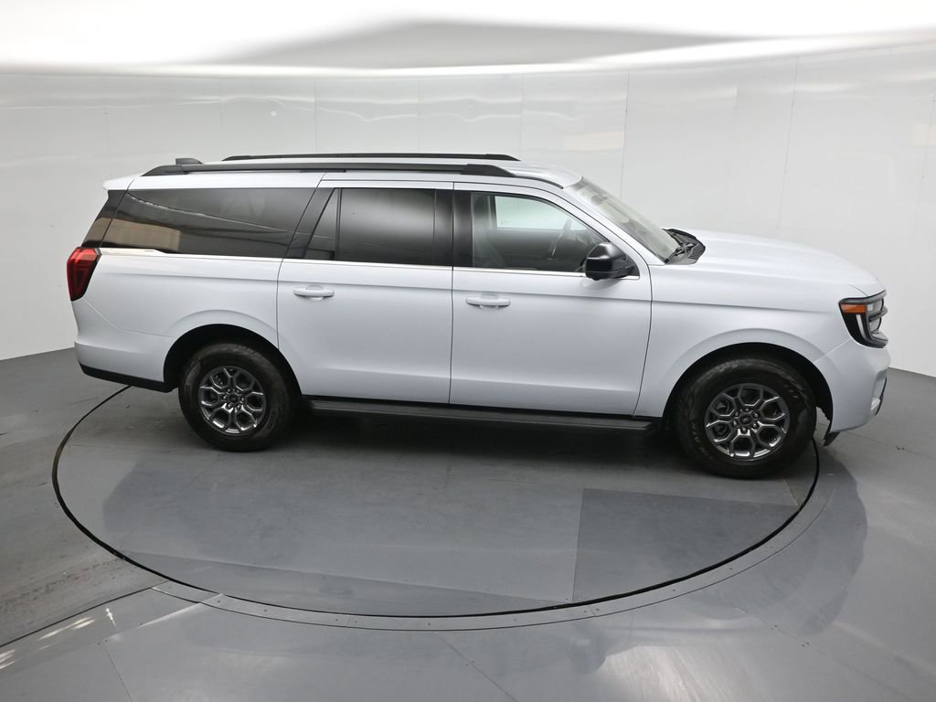 Used 2025 Ford Expedition Max Active RWD image 51