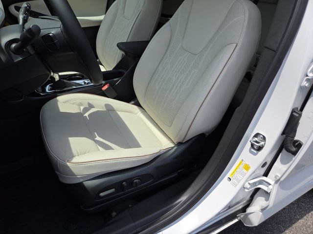 New 2026 Buick Encore GX Avenir w/ Avenir Technology Package AWD/4WD image 25