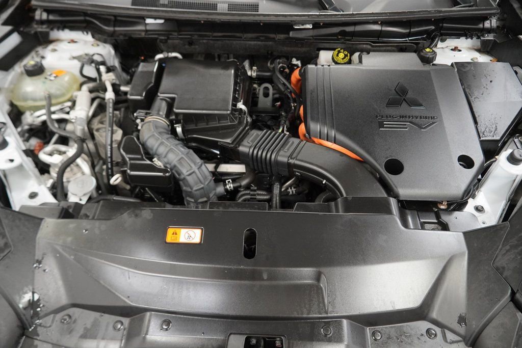 Used 2023 Mitsubishi Outlander SE image 56