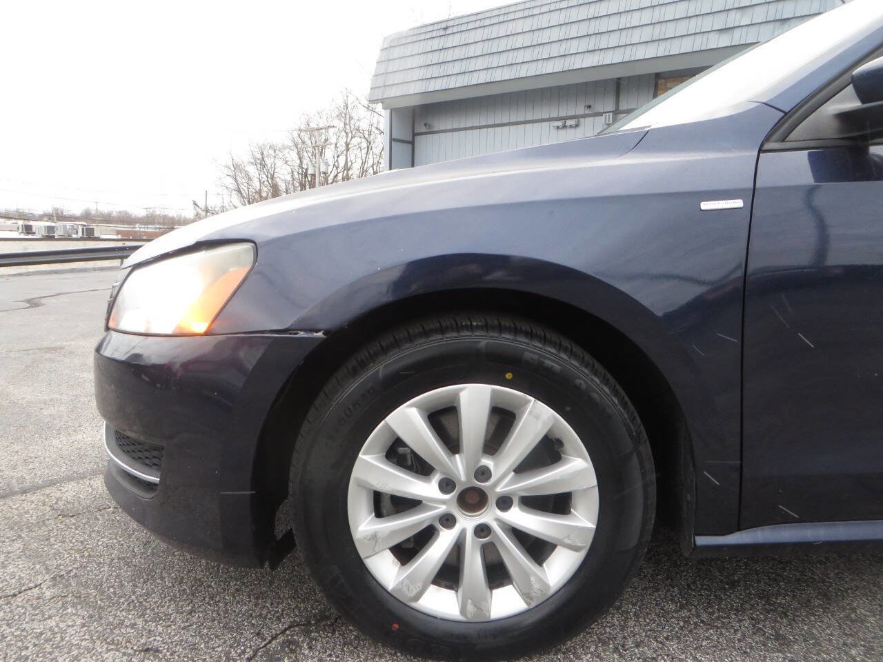 Used 2015 Volkswagen Passat 1.8T Wolfsburg Edition image 30