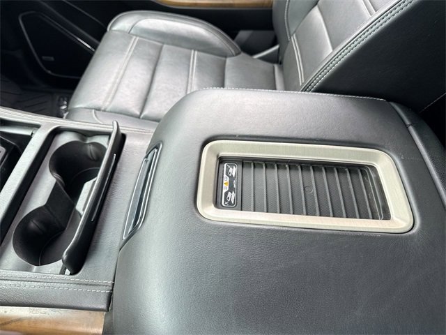 Used 2020 GMC Yukon Denali image 21