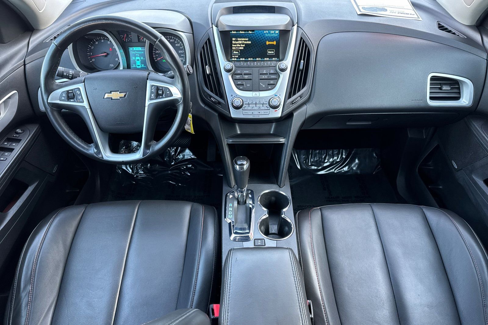 Used 2017 Chevrolet Equinox Premier w/ Enhanced Convenience Package AWD/4WD image 13