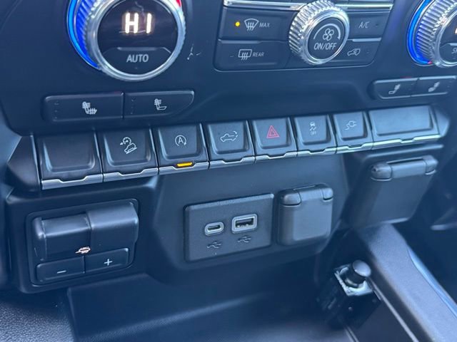Used 2020 GMC Sierra 1500 Elevation AWD/4WD image 9