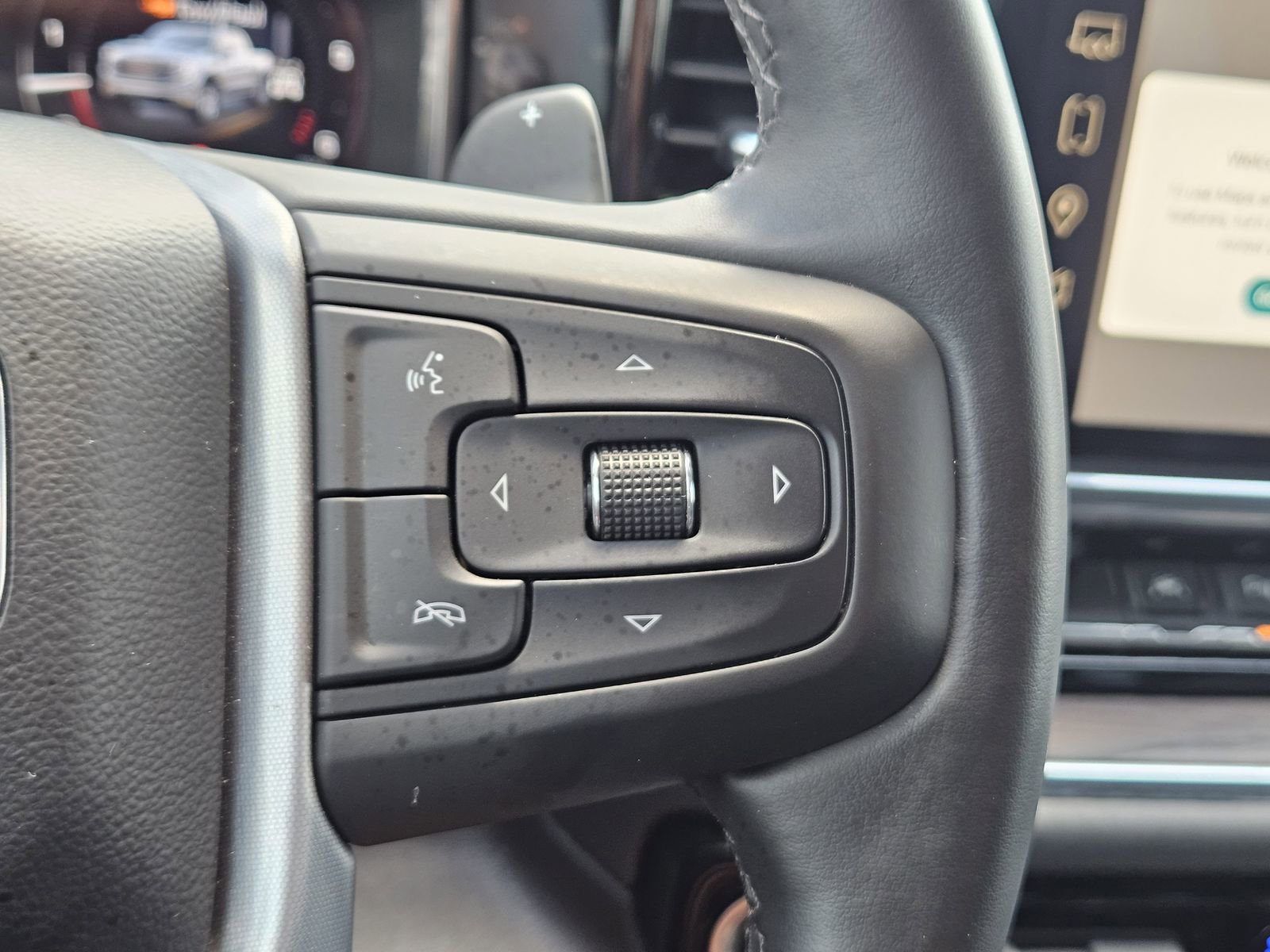 Used 2024 GMC Sierra 1500 SLT w/ SLT Premium Plus Package AWD/4WD image 27