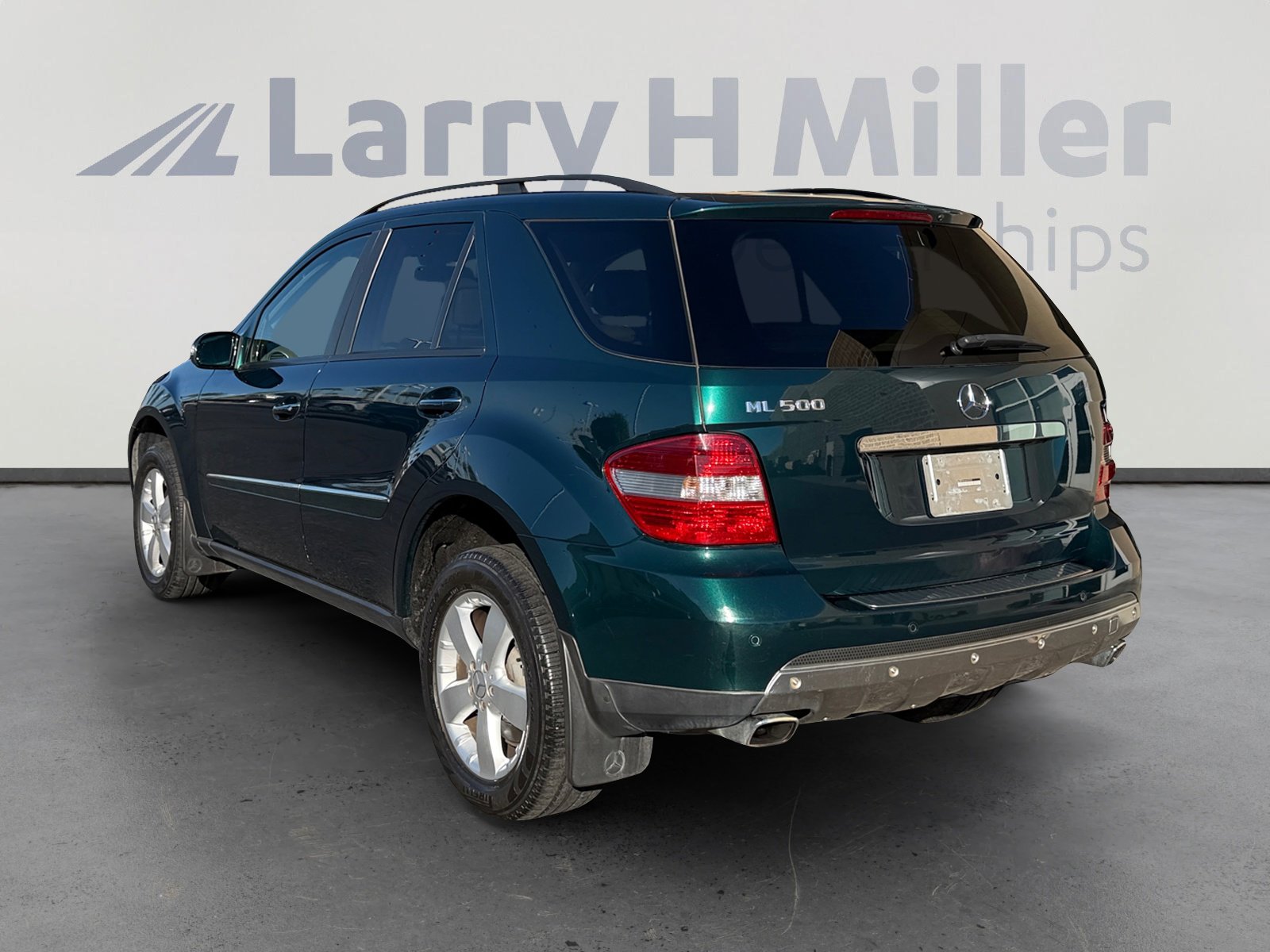Used 2006 Mercedes-Benz ML 500 4MATIC image 3