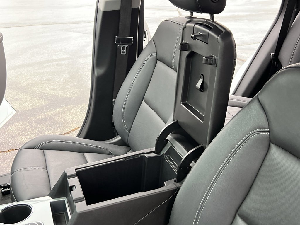 Used 2023 Chevrolet Blazer LT image 18