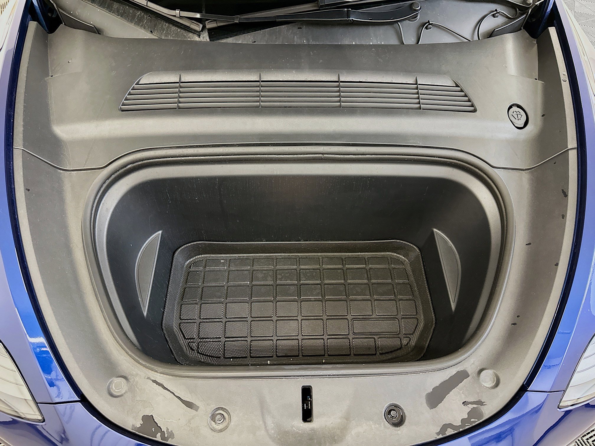 Used 2023 Tesla Model Y Long Range image 34