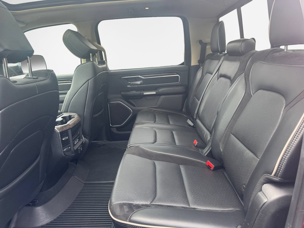 Used 2019 RAM 1500 Laramie AWD/4WD image 24