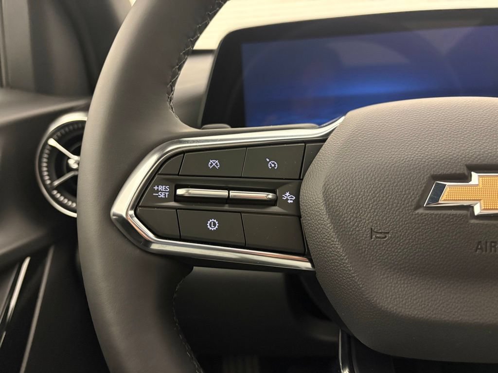 New 2026 Chevrolet Equinox LT FWD image 4