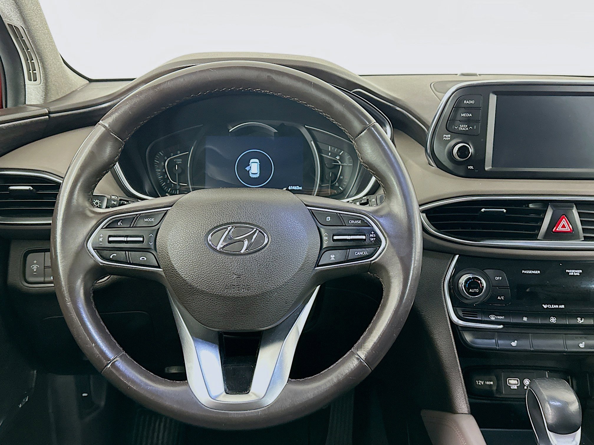 Used 2019 Hyundai Santa Fe Limited image 18