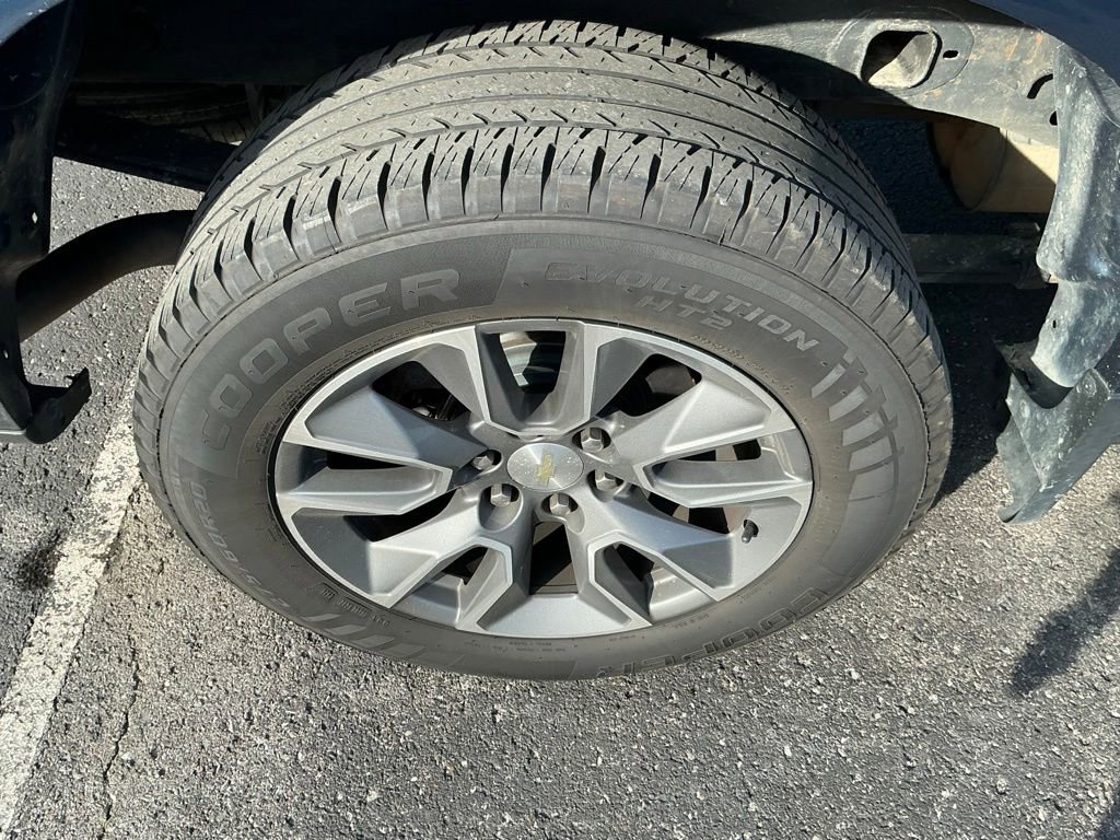 Used 2019 Chevrolet Silverado 1500 LT w/ All-Star Edition RWD image 9