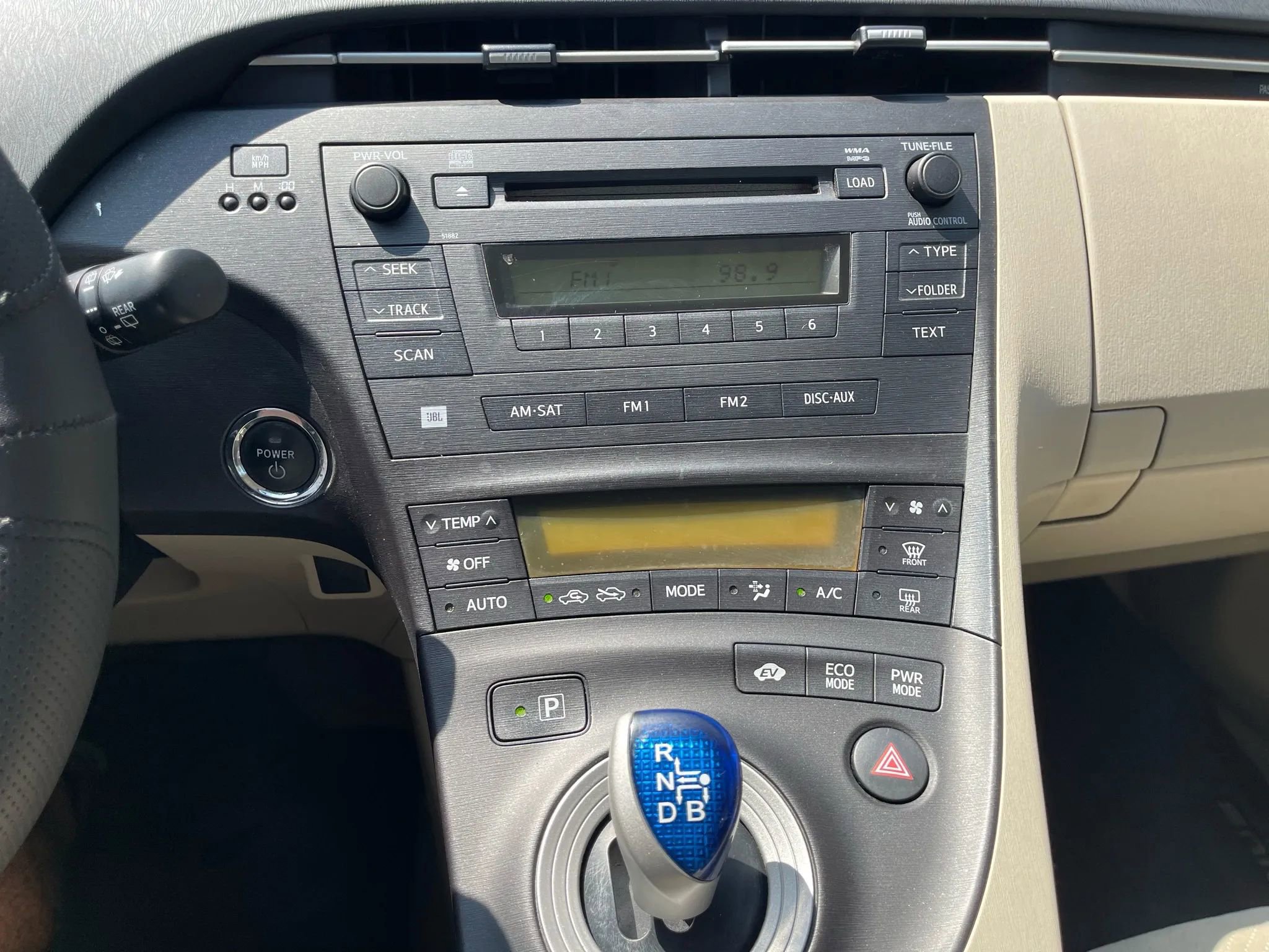 Used 2011 Toyota Prius One image 18