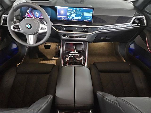 New 2026 BMW X5 xDrive40i w/ M Sport Package AWD/4WD image 15