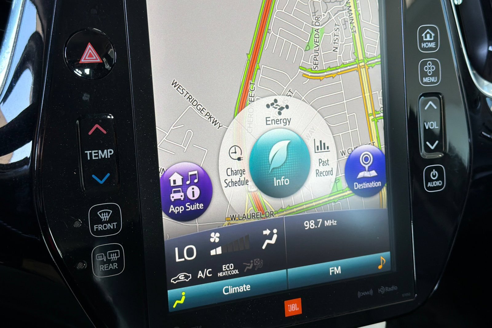 Used 2019 Toyota Prius Prime Advanced w/ Carpet Mat Package FWD image 23