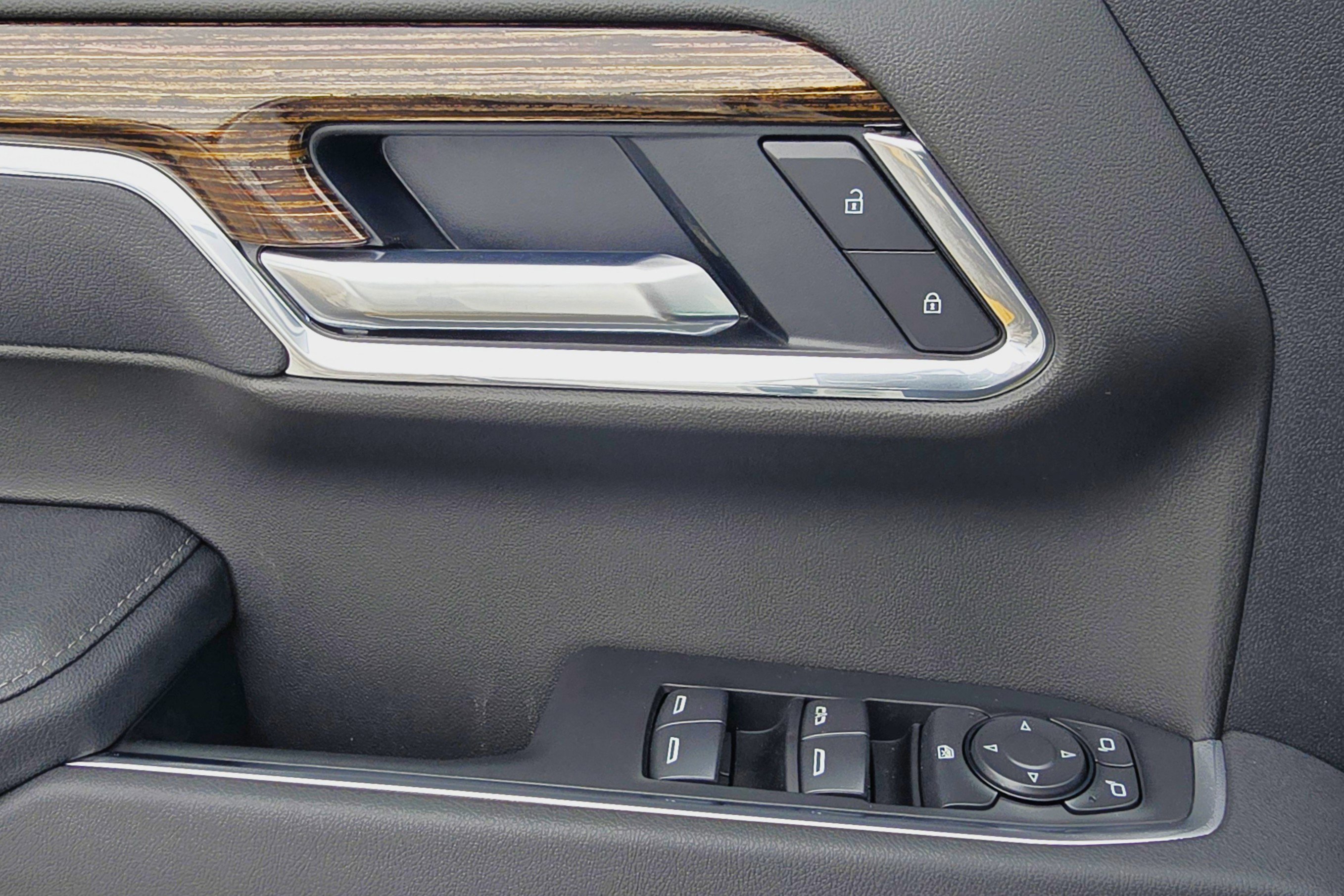 New 2026 GMC Sierra 1500 SLE w/ X31 Off-Road Package image 20