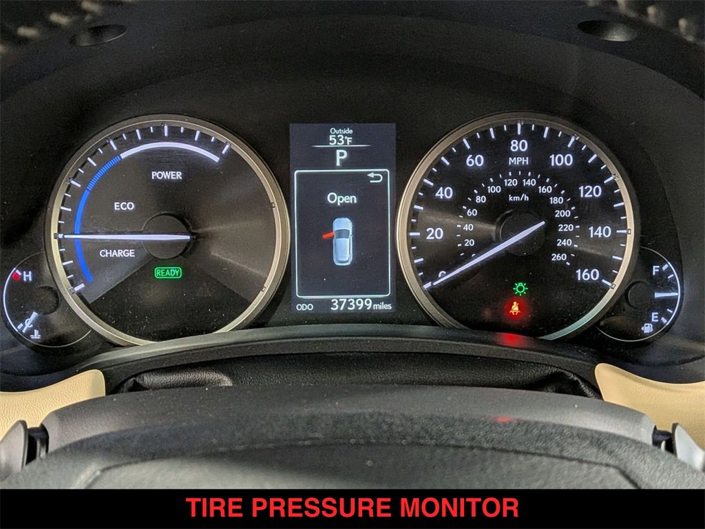 Used 2016 Lexus NX 300h AWD image 22