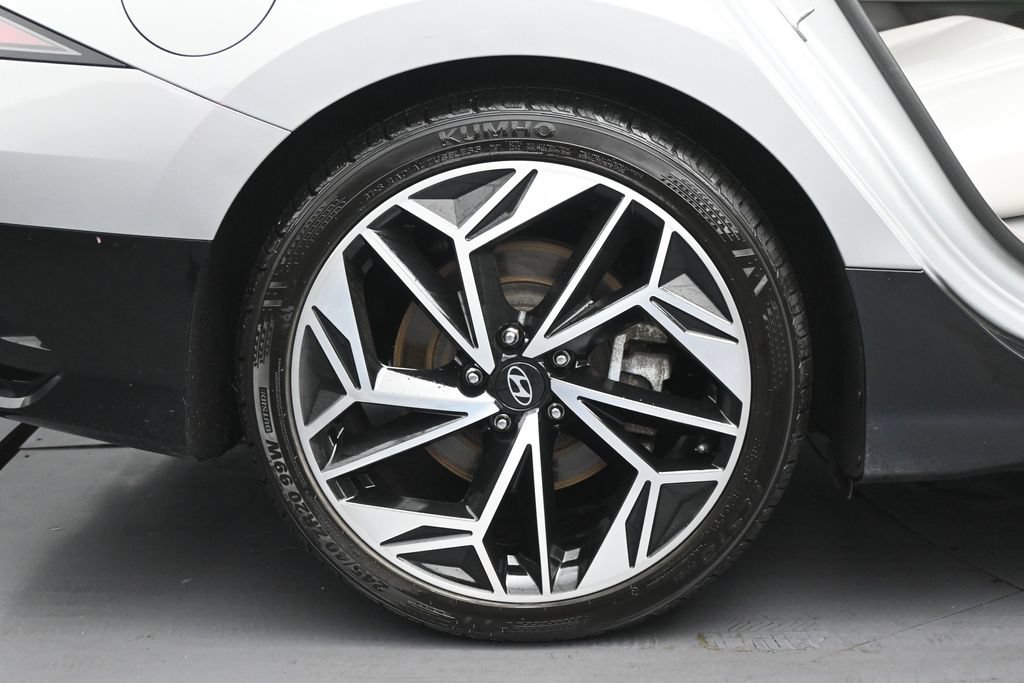 Used 2023 Hyundai Ioniq 6 SEL AWD/4WD image 33