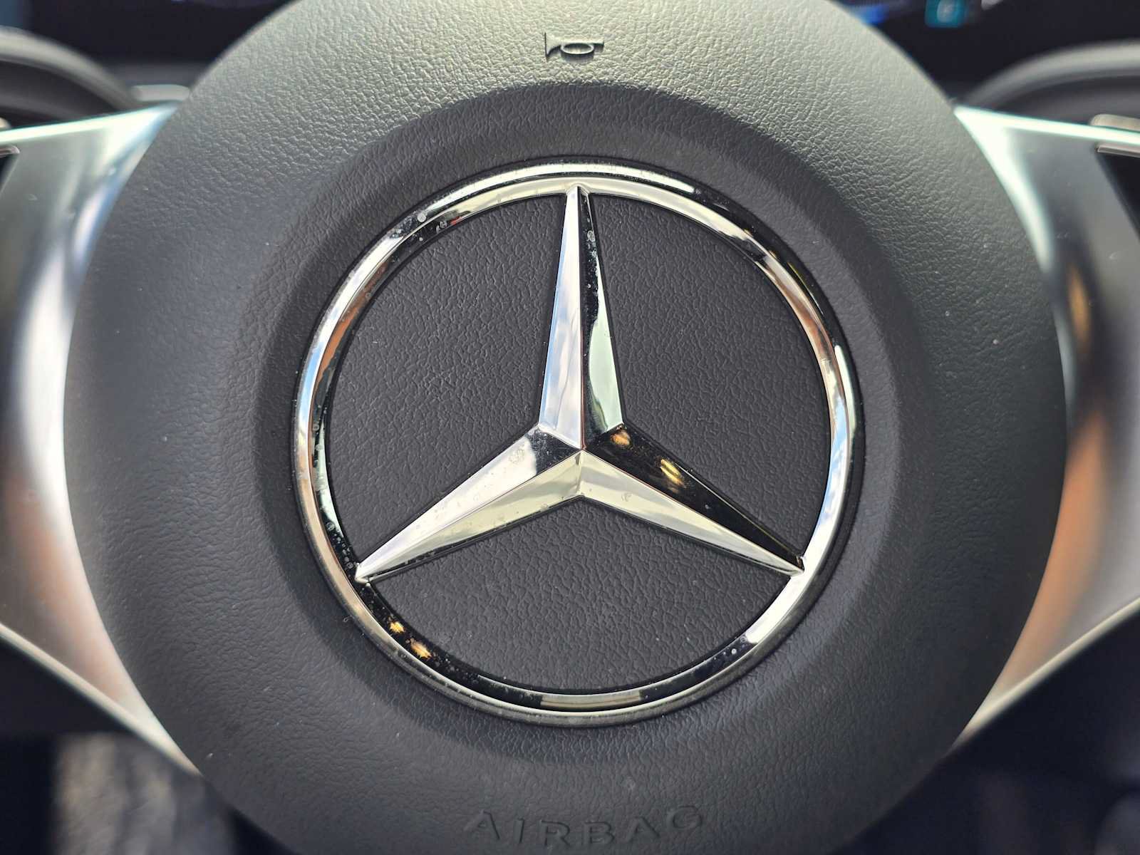 Used 2024 Mercedes-Benz EQB 250+ image 23