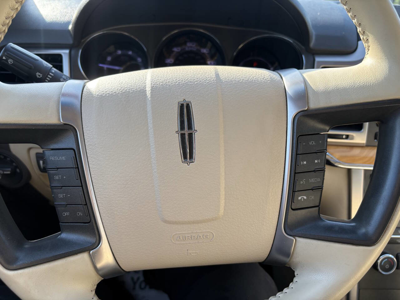 Used 2011 Lincoln MKZ AWD image 35