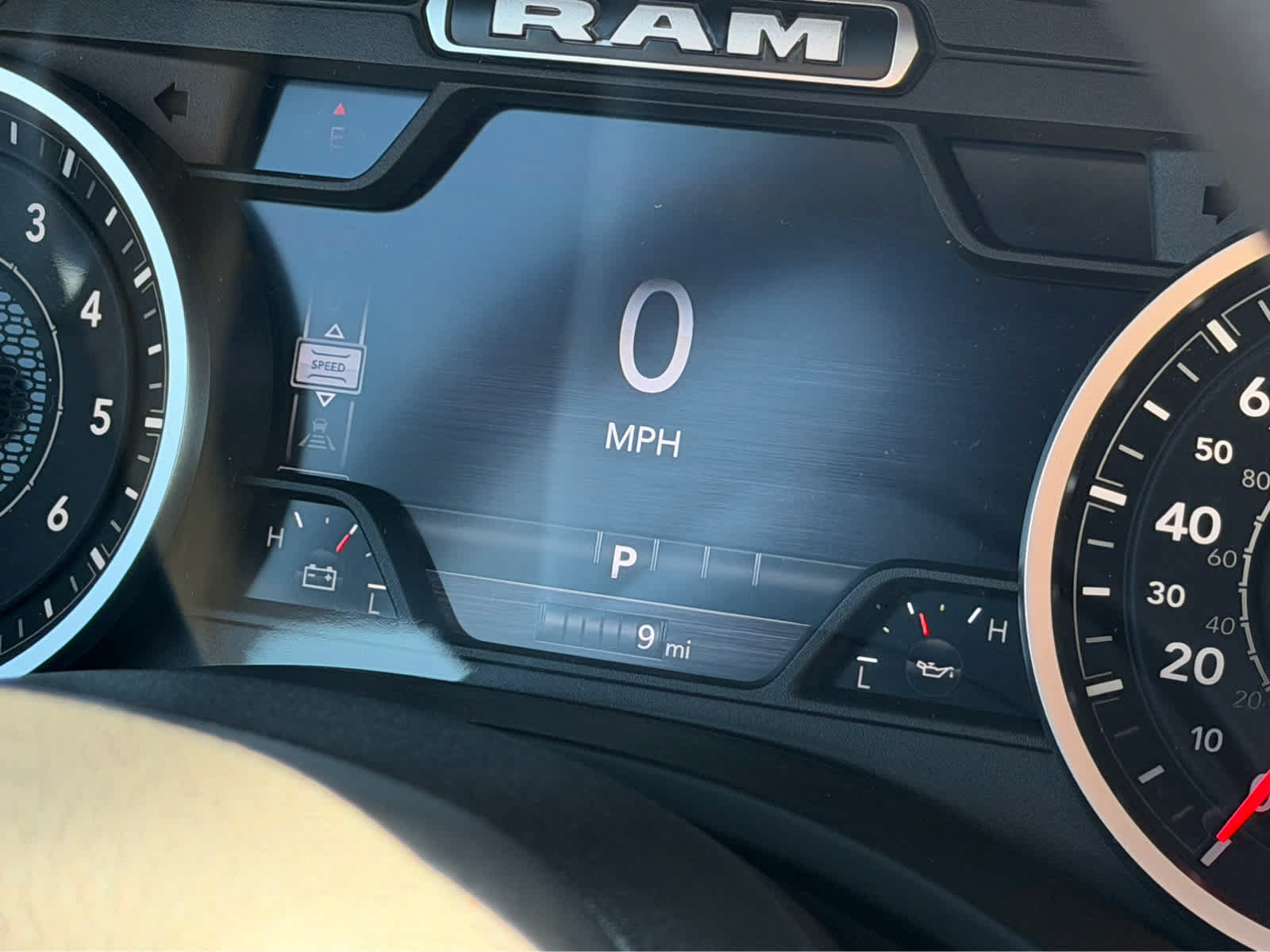 New 2027 RAM 1500 Express AWD/4WD image 15