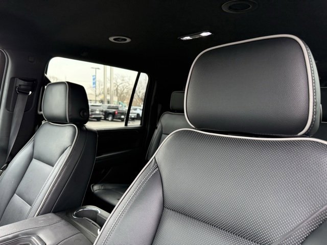 Used 2023 Chevrolet Suburban LS image 7