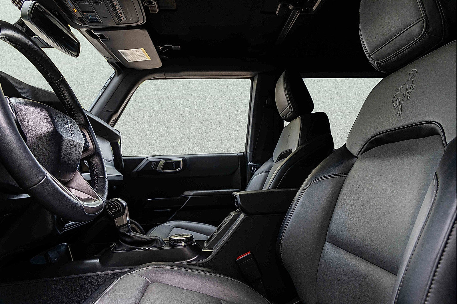 Used 2024 Ford Bronco Everglades image 8