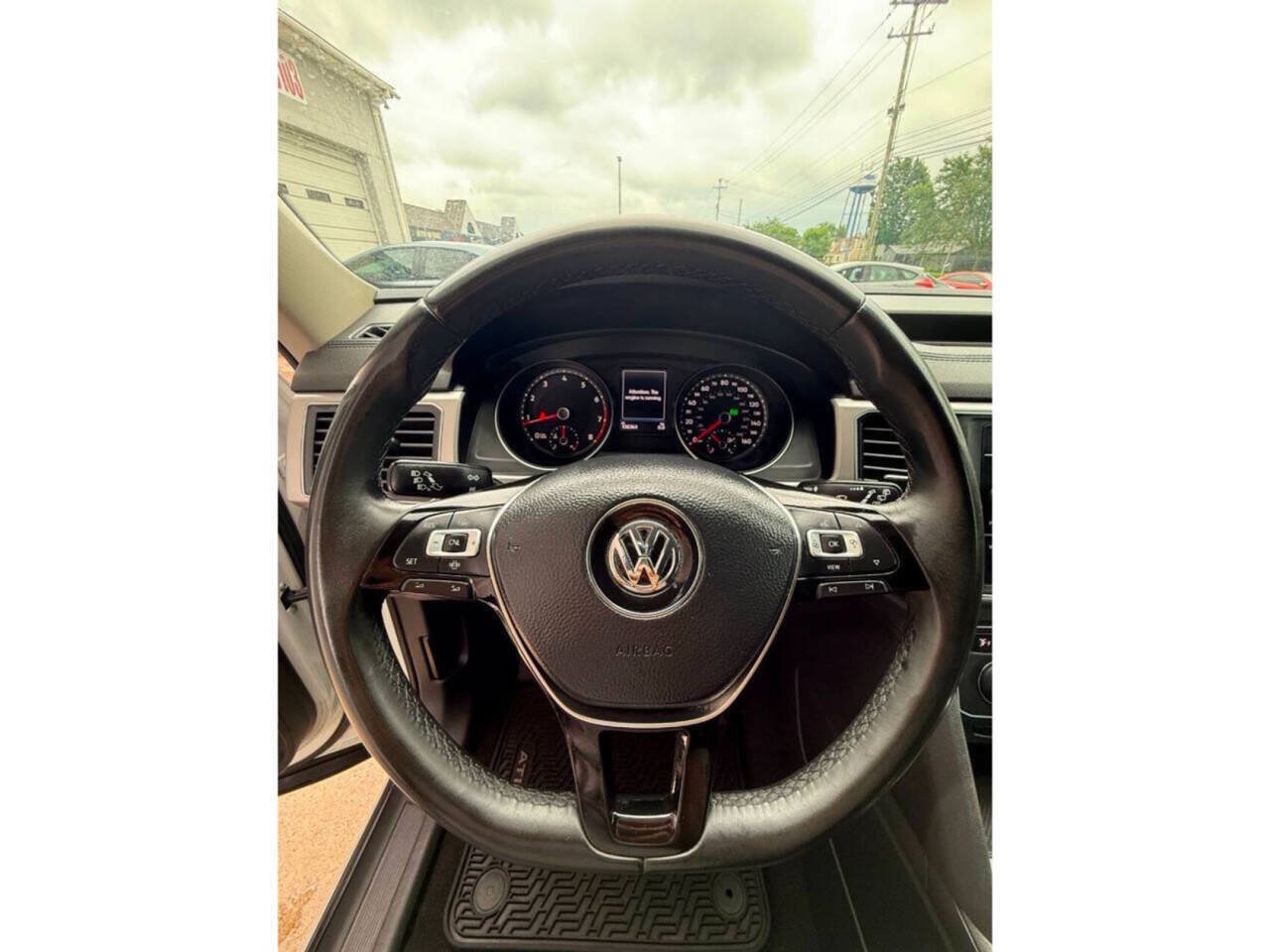 Used 2019 Volkswagen Atlas SE FWD image 20