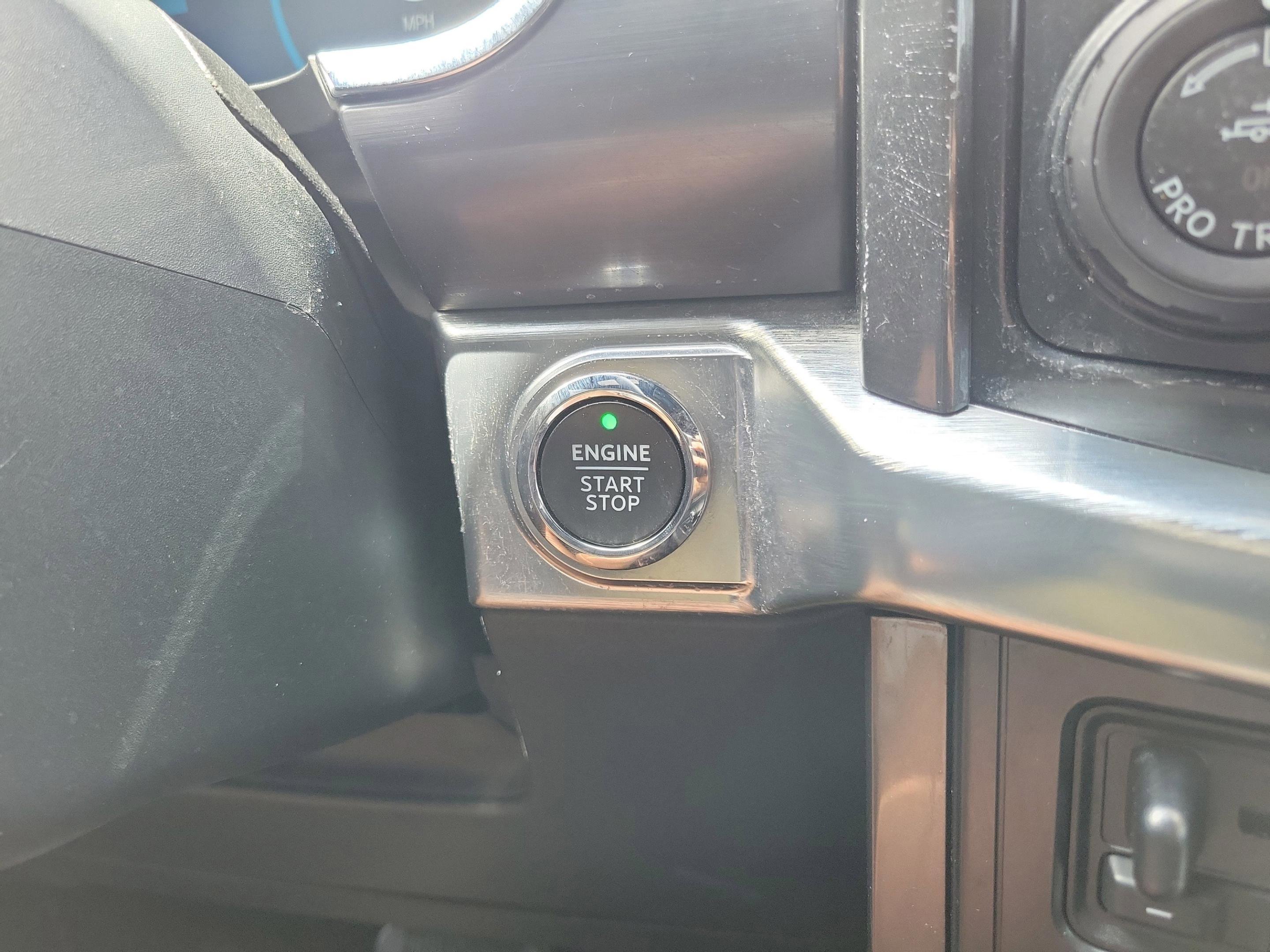 Used 2023 Ford F150 Lariat w/ Equipment Group 502A High AWD/4WD image 26