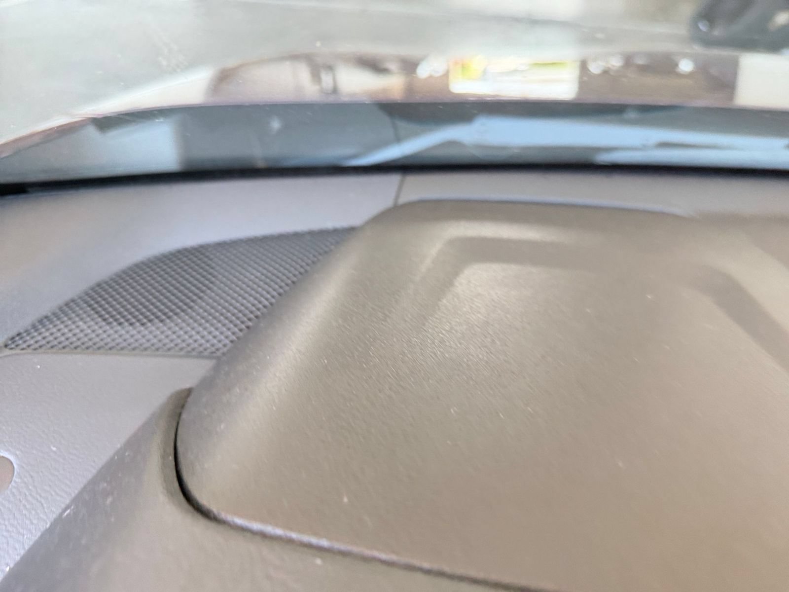 Used 2025 Nissan Altima 2.5 SV FWD image 35