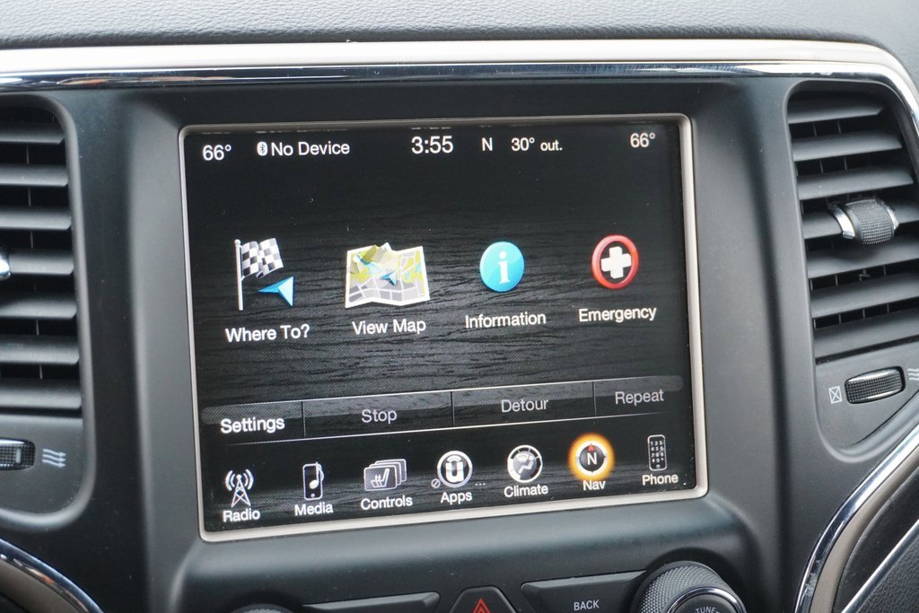 Used 2015 Jeep Grand Cherokee Limited image 36