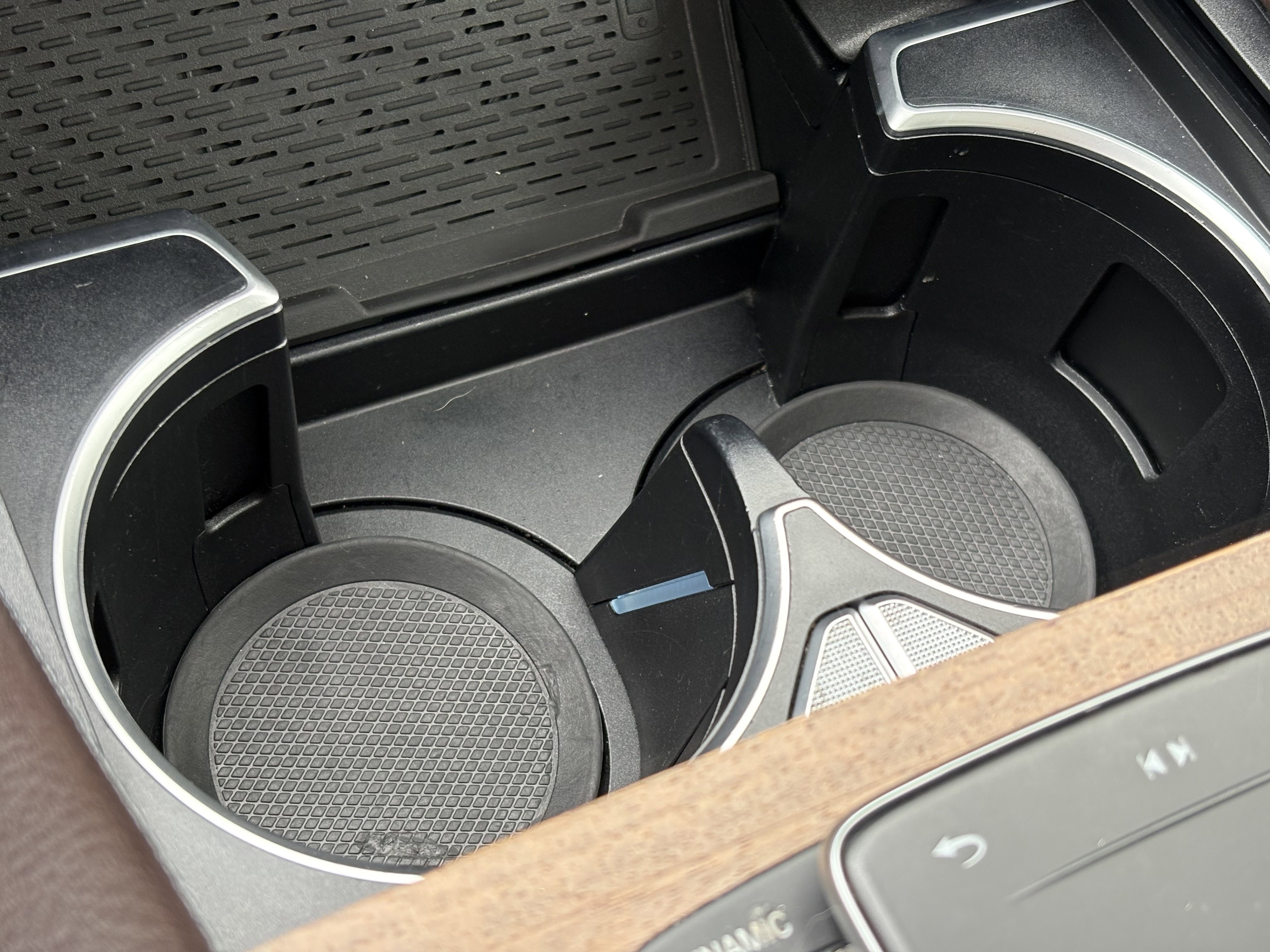 Used 2022 Mercedes-Benz GLS 450 4MATIC image 26