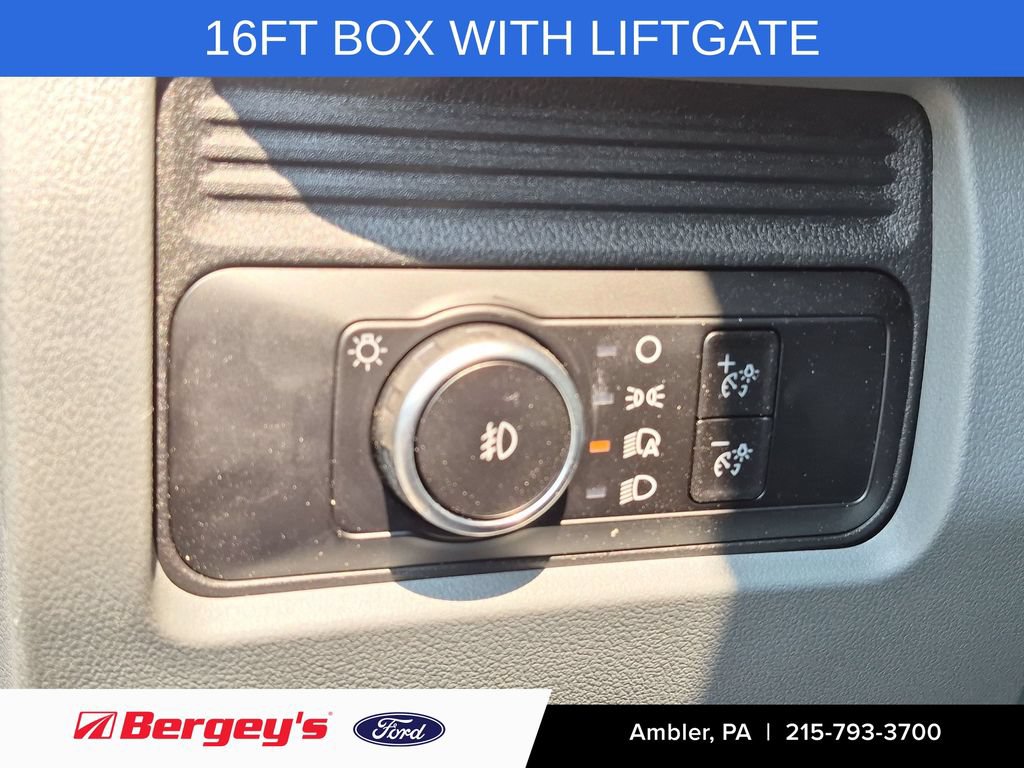 New 2026 Ford F550 2WD Regular Cab Super Duty image 26