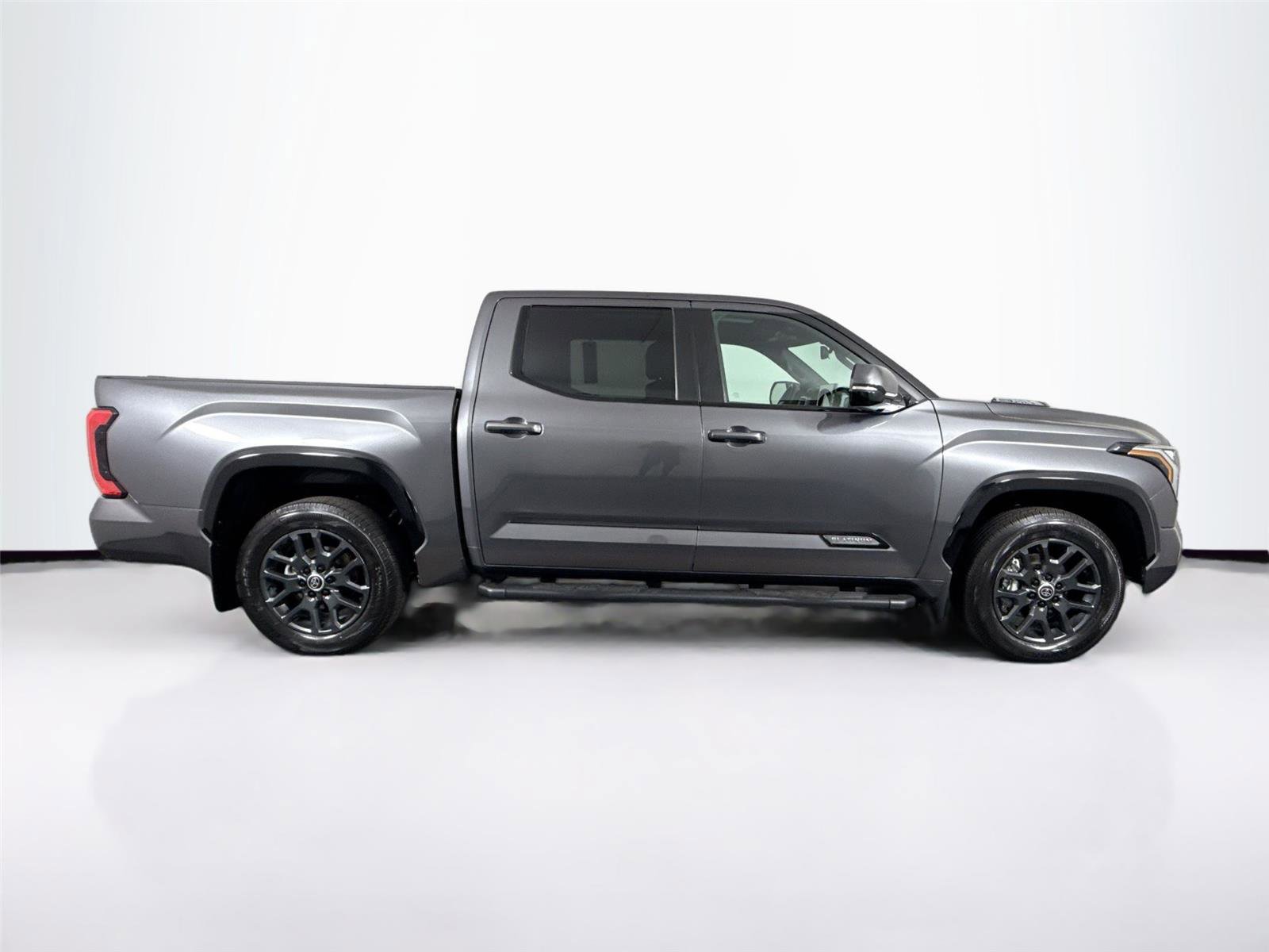 Used 2024 Toyota Tundra Platinum image 11