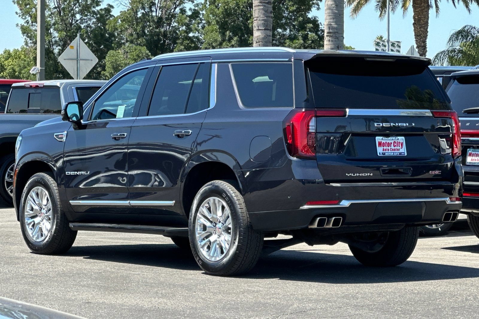 Certified 2025 GMC Yukon Denali RWD image 6