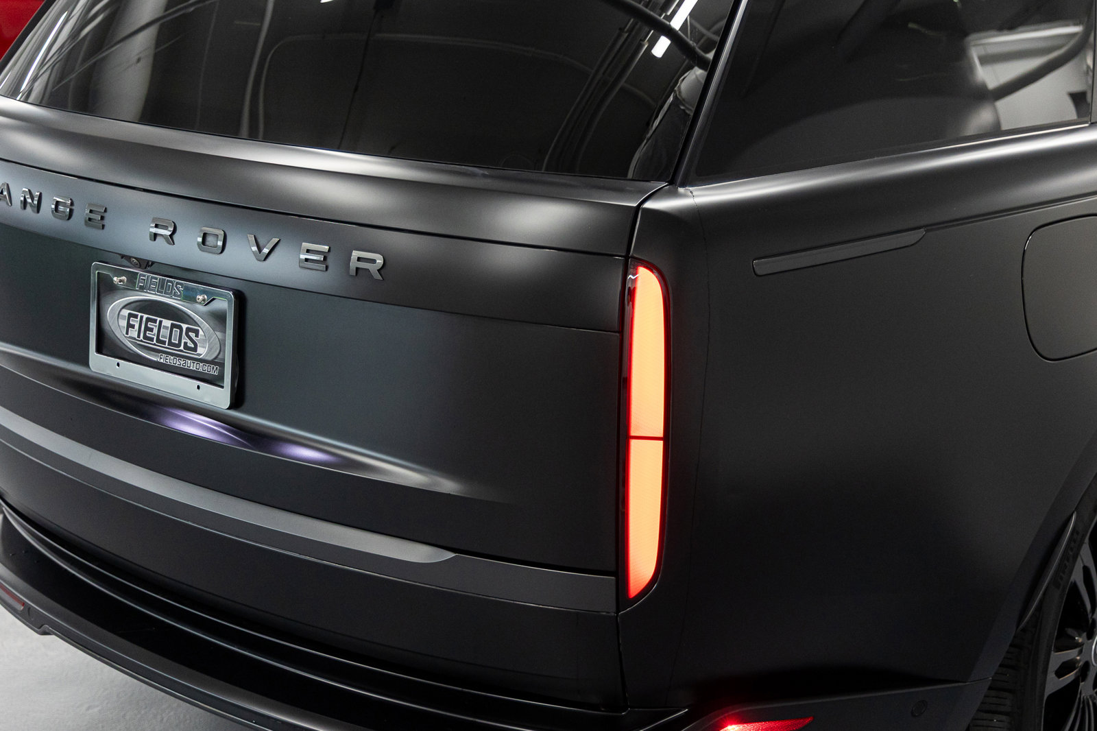 Used 2023 Land Rover Range Rover Autobiography image 18